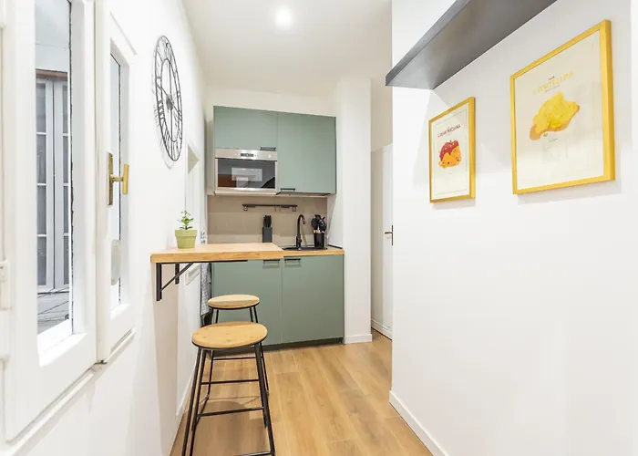 2 Bdr Navona Quintessential Charm Apartamento