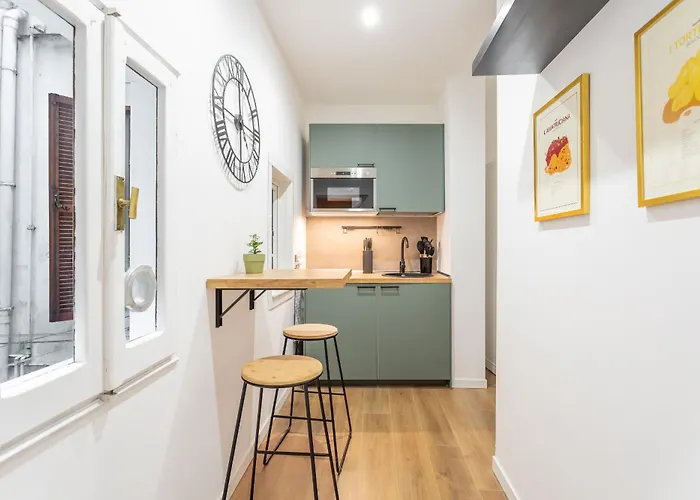 2 Bdr Navona Quintessential Charm Roma